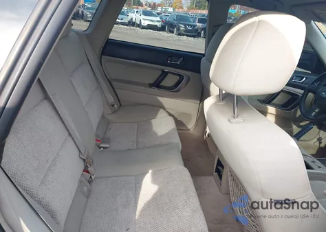 2007 Subaru Outback 2.5I z USA, uszkodzony, nr VIN 4S4BP61C877333012